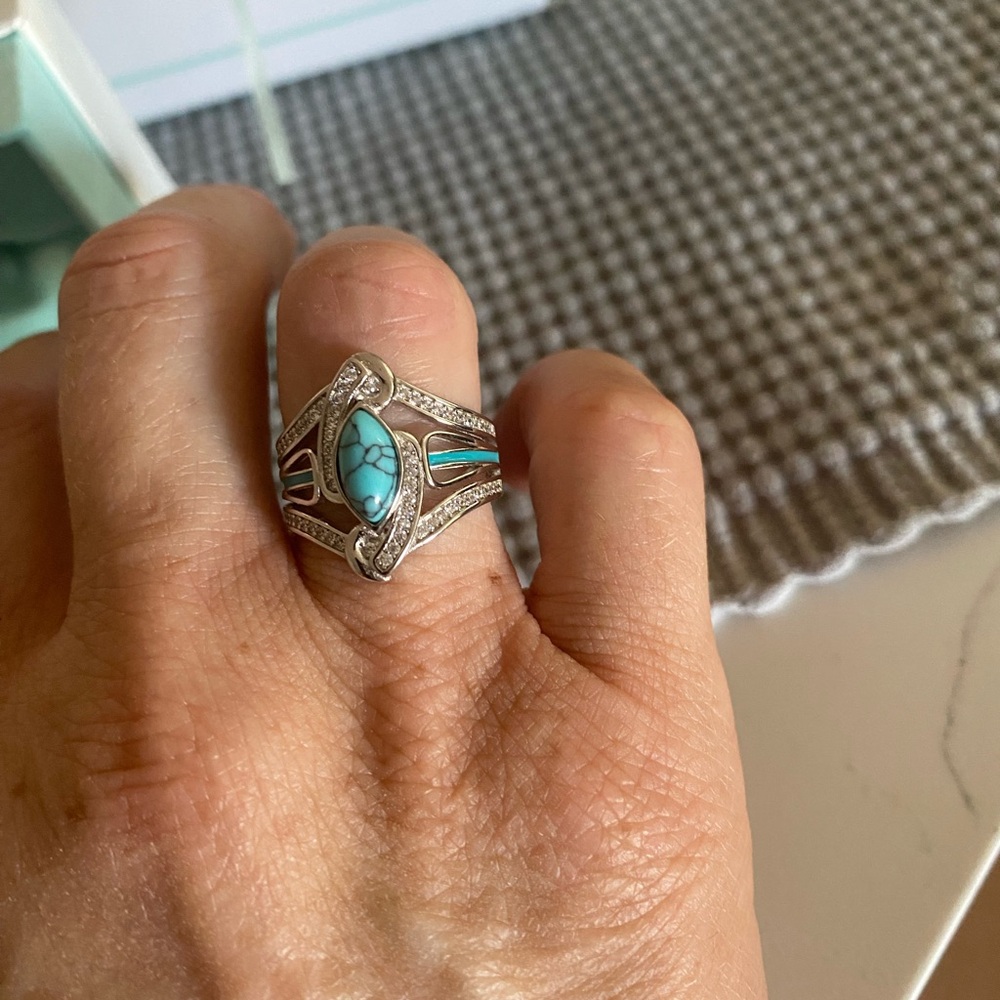 New Turquoise and sterling Silver Women's Ring